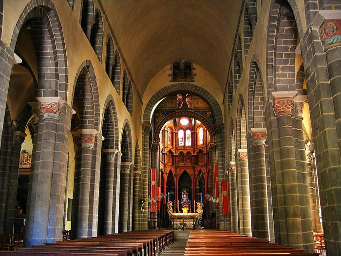 basilique Saint-Amable