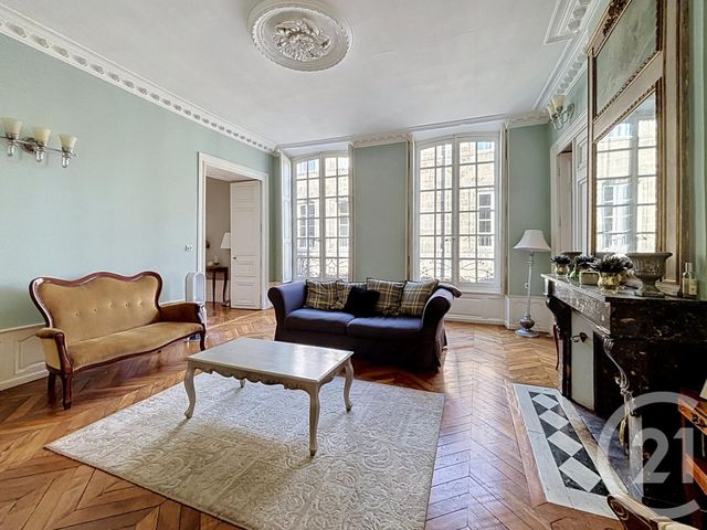Appartement F6 à vendre - 6 pièces - 195.0 m2 - RIOM - 63 - AUVERGNE - Century 21 Agence Girard