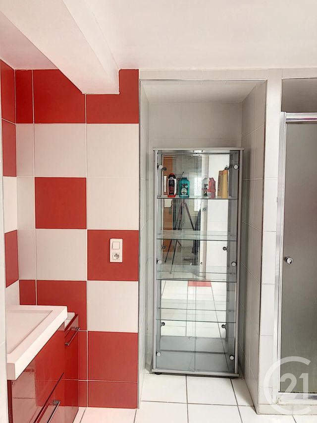 Afficher la photo en grand maison à vendre - 9 pièces - 300.0 m2 - MENETROL - 63 - AUVERGNE - Century 21 Agence Girard