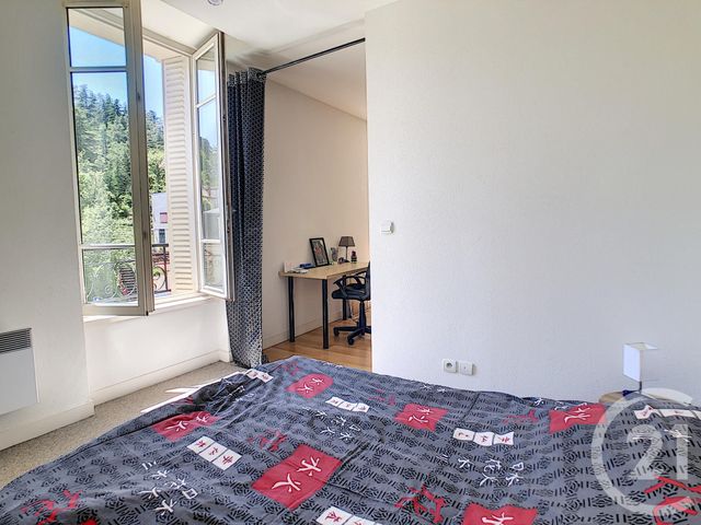 Appartement à vendre - 2 pièces - 44.5 m2 - CHATELGUYON - 63 - AUVERGNE - Century 21 Agence Girard Appartement à vendre - 2 pièces - 44.5 m2 - CHATELGUYON - 63 - AUVERGNE - Century 21 Agence Girard