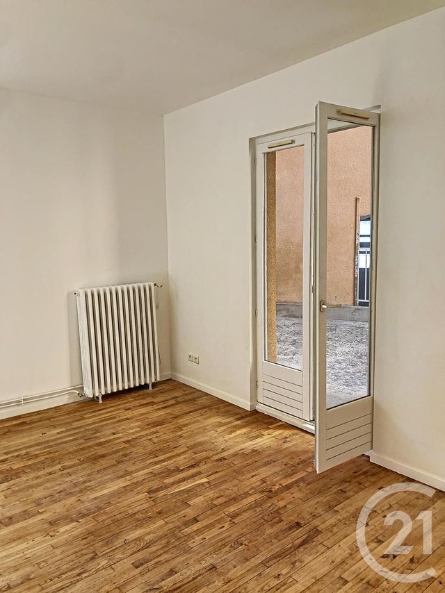 Afficher la photo en grand Appartement F3 à vendre - 3 pièces - 69.5 m2 - RIOM - 63 - AUVERGNE - Century 21 Agence Girard
