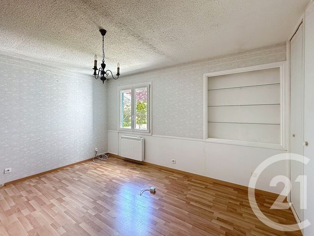 maison à vendre - 4 pièces - 100.0 m2 - RIOM - 63 - AUVERGNE - Century 21 Agence Girard