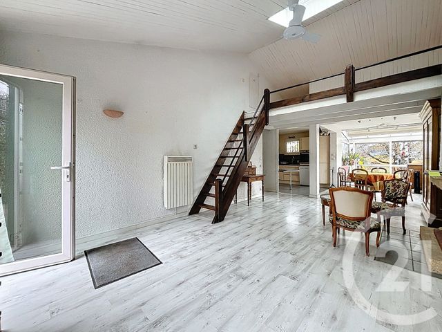 maison à vendre - 4 pièces - 100.0 m2 - RIOM - 63 - AUVERGNE - Century 21 Agence Girard