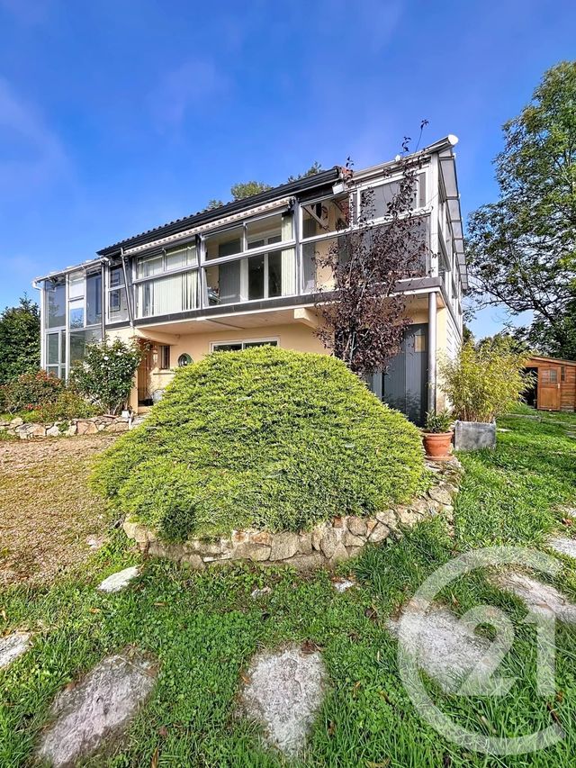 Afficher la photo en grand maison à vendre - 4 pièces - 145.04 m2 - CHATEL GUYON - 63 - AUVERGNE - Century 21 Agence Girard