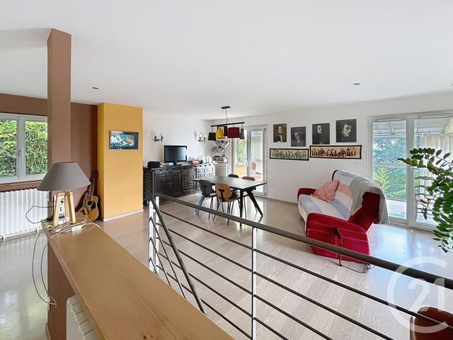 maison à vendre - 4 pièces - 145.04 m2 - CHATEL GUYON - 63 - AUVERGNE - Century 21 Agence Girard