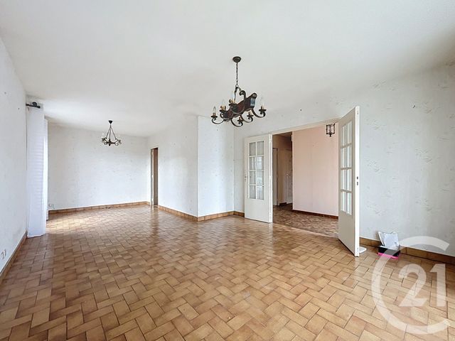 maison à vendre - 6 pièces - 105.12 m2 - SAYAT - 63 - AUVERGNE - Century 21 Agence Girard