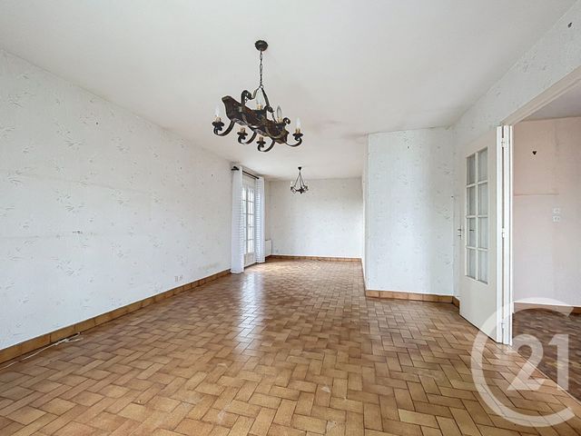 maison à vendre - 6 pièces - 105.12 m2 - SAYAT - 63 - AUVERGNE - Century 21 Agence Girard