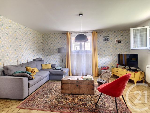 maison à vendre - 8 pièces - 216.73 m2 - CHATELGUYON - 63 - AUVERGNE - Century 21 Agence Girard maison à vendre - 8 pièces - 216.73 m2 - CHATELGUYON - 63 - AUVERGNE - Century 21 Agence Girard