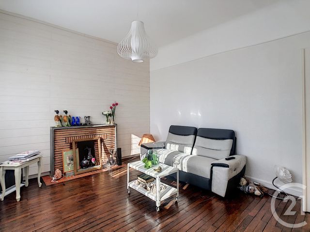 maison à vendre - 4 pièces - 90.0 m2 - ENNEZAT - 63 - AUVERGNE - Century 21 Agence Girard maison à vendre - 4 pièces - 90.0 m2 - ENNEZAT - 63 - AUVERGNE - Century 21 Agence Girard