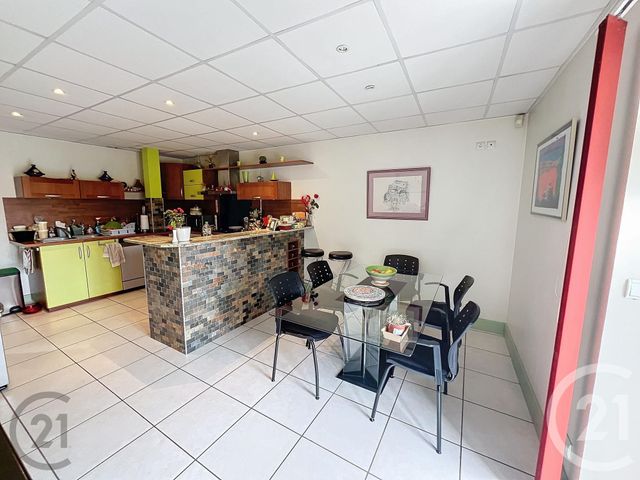 maison à vendre - 9 pièces - 360.0 m2 - MENETROL - 63 - AUVERGNE - Century 21 Agence Girard