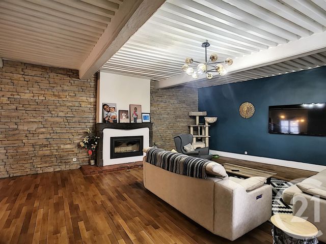 maison à vendre - 4 pièces - 137.98 m2 - RIOM - 63 - AUVERGNE - Century 21 Agence Girard maison à vendre - 4 pièces - 137.98 m2 - RIOM - 63 - AUVERGNE - Century 21 Agence Girard