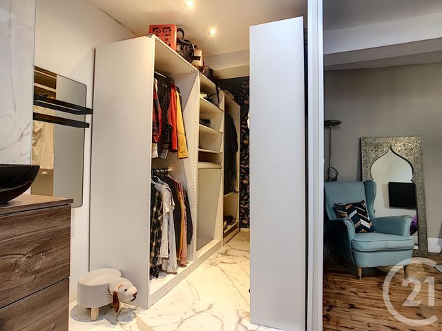 maison à vendre - 4 pièces - 137.98 m2 - RIOM - 63 - AUVERGNE - Century 21 Agence Girard maison à vendre - 4 pièces - 137.98 m2 - RIOM - 63 - AUVERGNE - Century 21 Agence Girard