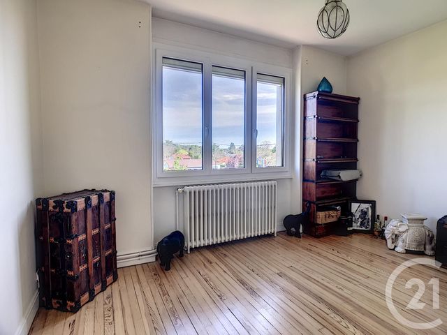 Afficher la photo en grand maison à vendre - 8 pièces - 156.53 m2 - MOZAC - 63 - AUVERGNE - Century 21 Agence Girard