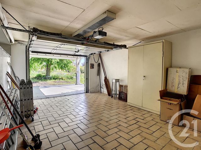 Afficher la photo en grand maison à vendre - 8 pièces - 156.53 m2 - MOZAC - 63 - AUVERGNE - Century 21 Agence Girard