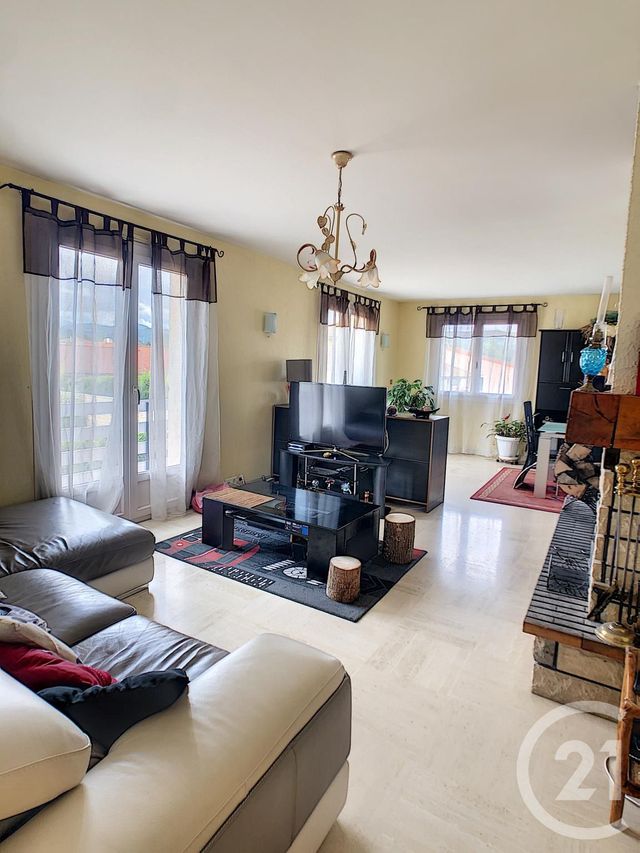 Afficher la photo en grand maison à vendre - 8 pièces - 216.0 m2 - MOZAC - 63 - AUVERGNE - Century 21 Agence Girard