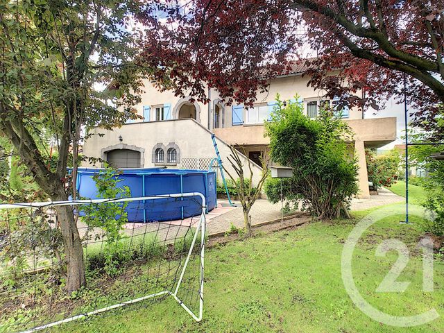 Afficher la photo en grand maison à vendre - 8 pièces - 216.0 m2 - MOZAC - 63 - AUVERGNE - Century 21 Agence Girard