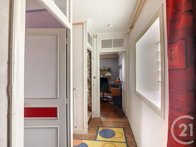 Afficher la photo en grand maison à vendre - 6 pièces - 127.0 m2 - COMBRONDE - 63 - AUVERGNE - Century 21 Agence Girard