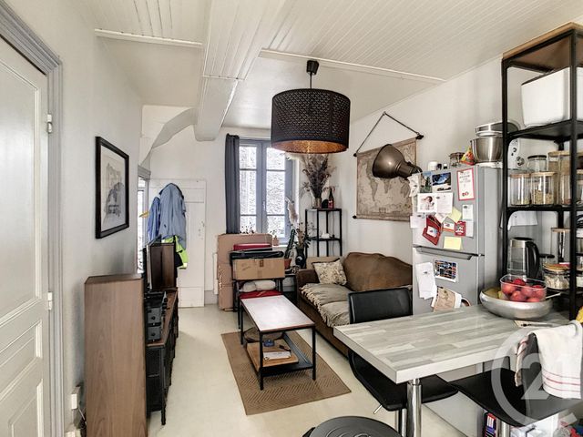 Afficher la photo en grand maison à louer - 2 pièces - 38.9 m2 - RIOM - 63 - AUVERGNE - Century 21 Agence Girard