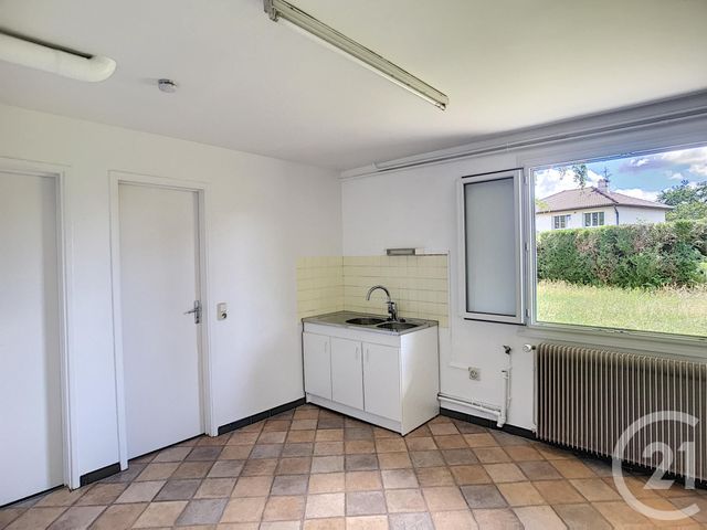 Afficher la photo en grand maison à louer - 5 pièces - 111.57 m2 - MENETROL - 63 - AUVERGNE - Century 21 Agence Girard