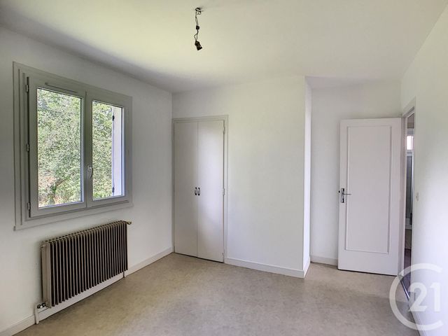 Afficher la photo en grand maison à louer - 5 pièces - 111.57 m2 - MENETROL - 63 - AUVERGNE - Century 21 Agence Girard