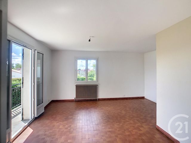 Afficher la photo en grand maison à louer - 5 pièces - 111.57 m2 - MENETROL - 63 - AUVERGNE - Century 21 Agence Girard