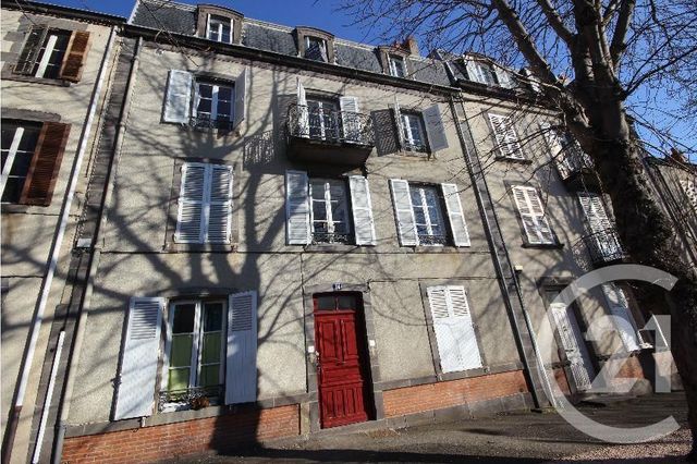Afficher la photo en grand Appartement F2 à louer - 2 pièces - 45.04 m2 - RIOM - 63 - AUVERGNE - Century 21 Agence Girard