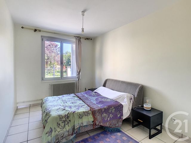 Afficher la photo en grand maison à louer - 5 pièces - 134.0 m2 - LA MOUTADE - 63 - AUVERGNE - Century 21 Agence Girard