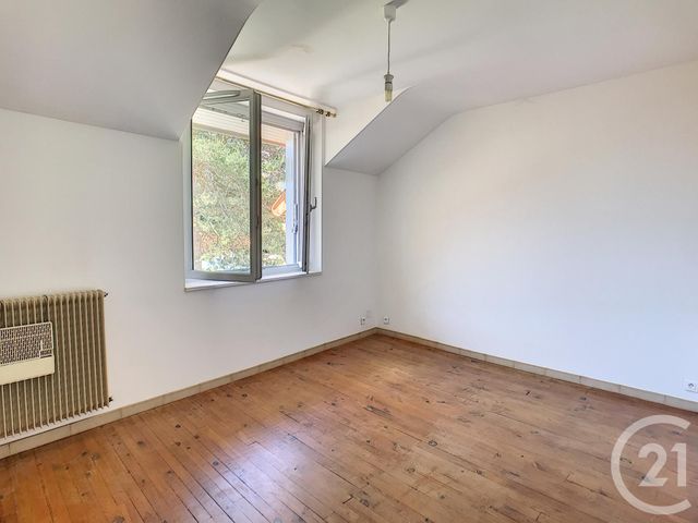 Afficher la photo en grand maison à louer - 5 pièces - 134.0 m2 - LA MOUTADE - 63 - AUVERGNE - Century 21 Agence Girard