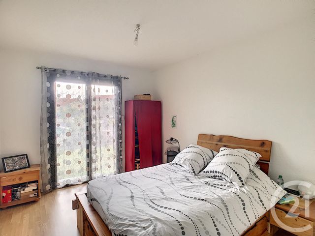 Afficher la photo en grand maison à louer - 4 pièces - 93.31 m2 - CHATEAUGAY - 63 - AUVERGNE - Century 21 Agence Girard