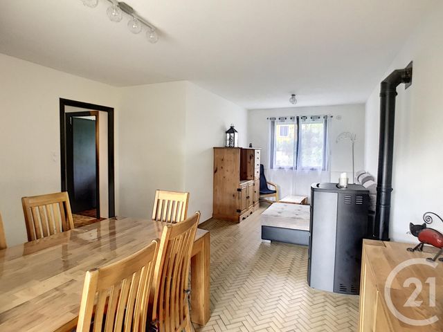 Afficher la photo en grand maison à louer - 4 pièces - 93.31 m2 - CHATEAUGAY - 63 - AUVERGNE - Century 21 Agence Girard