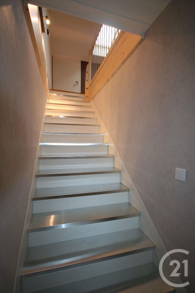 Afficher la photo en grand maison à louer - 3 pièces - 69.12 m2 - RIOM - 63 - AUVERGNE - Century 21 Agence Girard
