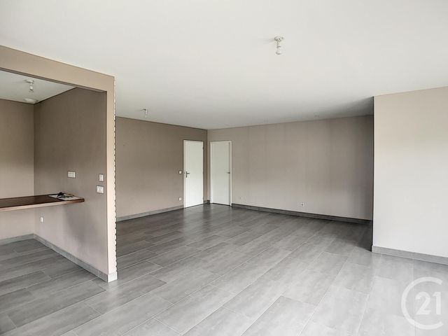 Afficher la photo en grand maison à louer - 4 pièces - 113.0 m2 - COMBRONDE - 63 - AUVERGNE - Century 21 Agence Girard