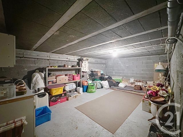 maison à vendre - 4 pièces - 85.0 m2 - RIOM - 63 - AUVERGNE - Century 21 Agence Girard