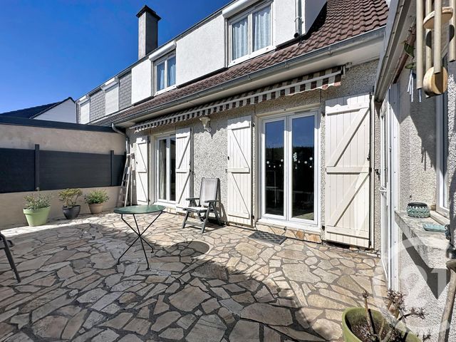 maison à vendre - 4 pièces - 85.0 m2 - RIOM - 63 - AUVERGNE - Century 21 Agence Girard