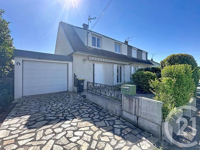 maison à vendre - 4 pièces - 85.0 m2 - RIOM - 63 - AUVERGNE - Century 21 Agence Girard