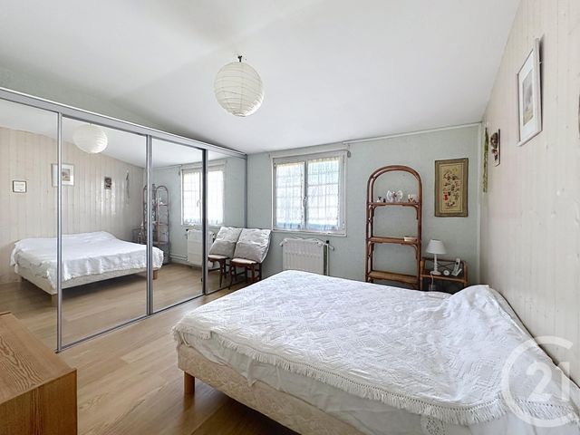 maison à vendre - 4 pièces - 85.0 m2 - RIOM - 63 - AUVERGNE - Century 21 Agence Girard