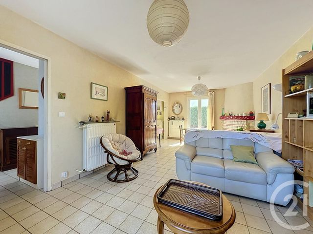 maison à vendre - 4 pièces - 85.0 m2 - RIOM - 63 - AUVERGNE - Century 21 Agence Girard