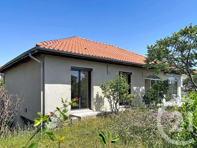 maison à vendre - 4 pièces - 135.0 m2 - CHATEAUGAY - 63 - AUVERGNE - Century 21 Agence Girard