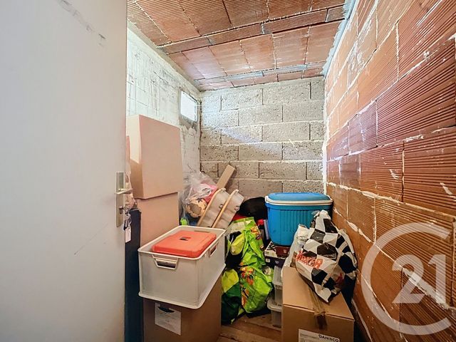 Appartement F4 à vendre - 4 pièces - 74.0 m2 - RIOM - 63 - AUVERGNE - Century 21 Agence Girard