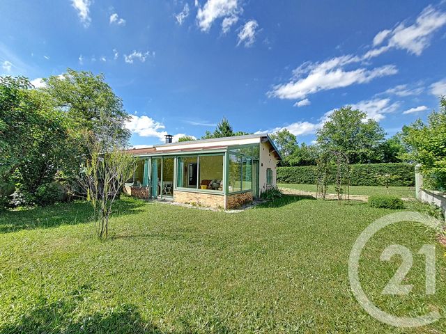 maison à vendre - 2 pièces - 53.42 m2 - CHAPDES BEAUFORT - 63 - AUVERGNE - Century 21 Agence Girard