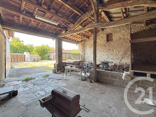 maison à vendre - 4 pièces - 110.0 m2 - SARDON - 63 - AUVERGNE - Century 21 Agence Girard