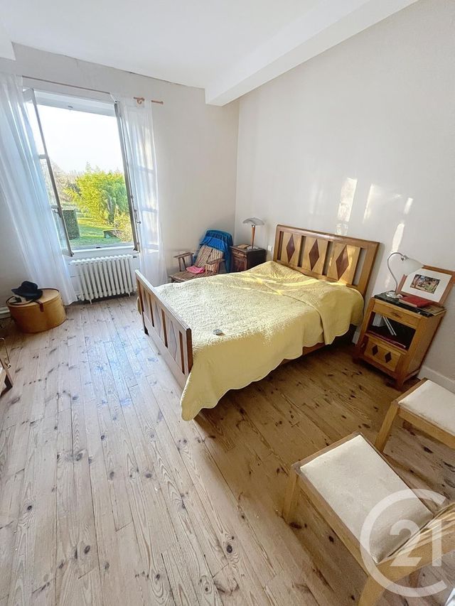 maison à vendre - 13 pièces - 415.0 m2 - CHAMBARON SUR MORGE - 63 - AUVERGNE - Century 21 Agence Girard