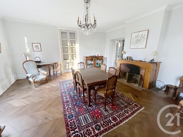 maison à vendre - 13 pièces - 415.0 m2 - CHAMBARON SUR MORGE - 63 - AUVERGNE - Century 21 Agence Girard