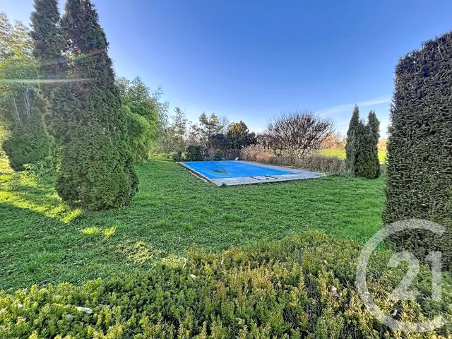 maison à vendre - 13 pièces - 415.0 m2 - CHAMBARON SUR MORGE - 63 - AUVERGNE - Century 21 Agence Girard