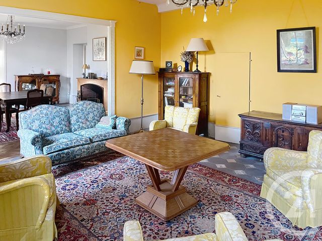 maison à vendre - 13 pièces - 415.0 m2 - CHAMBARON SUR MORGE - 63 - AUVERGNE - Century 21 Agence Girard