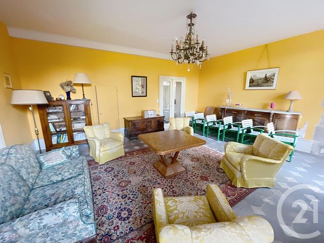 maison à vendre - 13 pièces - 415.0 m2 - CHAMBARON SUR MORGE - 63 - AUVERGNE - Century 21 Agence Girard