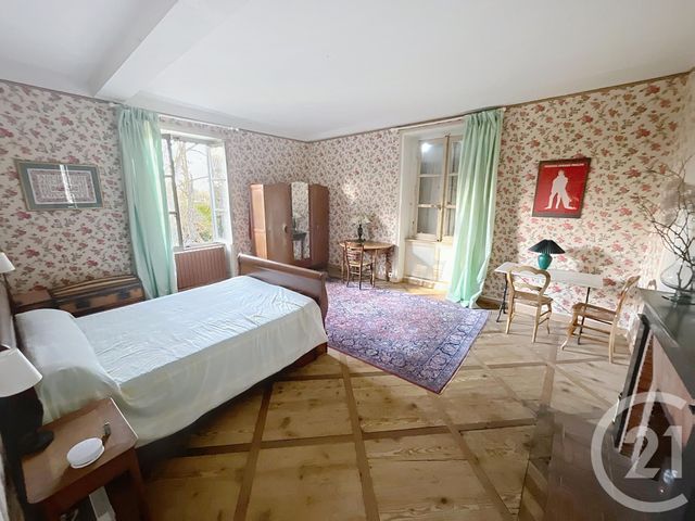 maison à vendre - 13 pièces - 415.0 m2 - CHAMBARON SUR MORGE - 63 - AUVERGNE - Century 21 Agence Girard