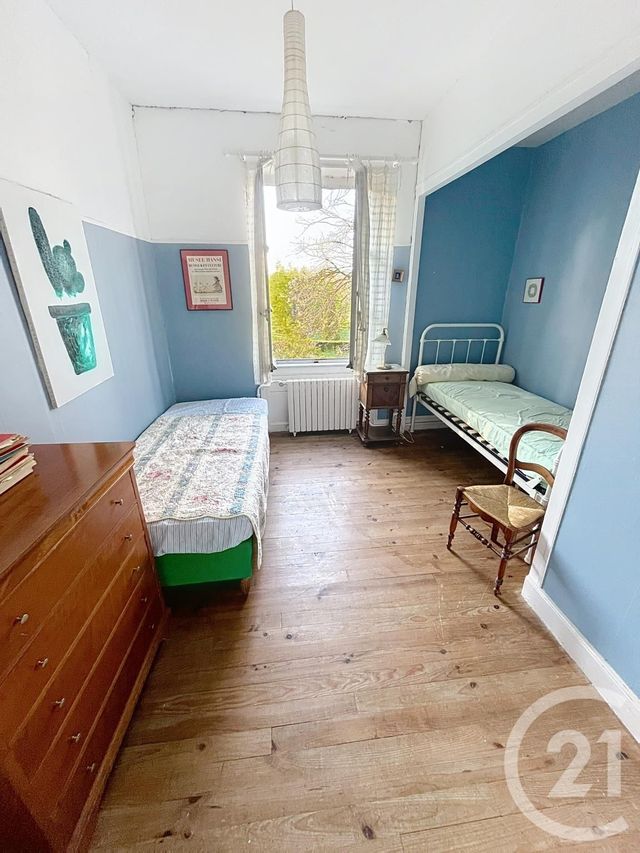 maison à vendre - 13 pièces - 415.0 m2 - CHAMBARON SUR MORGE - 63 - AUVERGNE - Century 21 Agence Girard