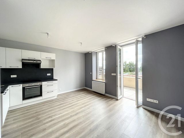 Appartement T2 à louer - 2 pièces - 44.95 m2 - RIOM - 63 - AUVERGNE - Century 21 Agence Girard