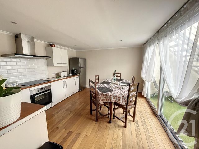 maison à vendre - 8 pièces - 182.26 m2 - RIOM - 63 - AUVERGNE - Century 21 Agence Girard